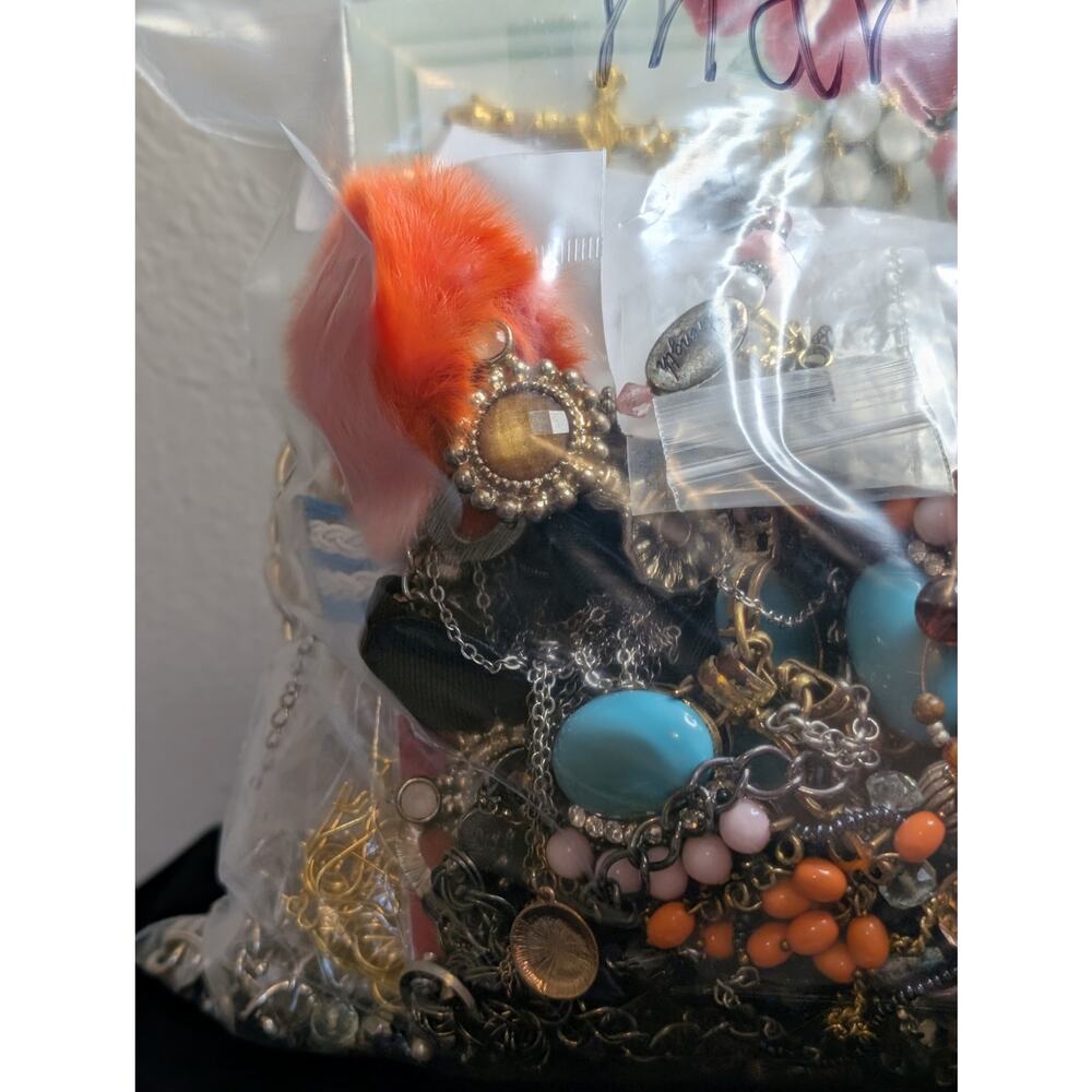 Jewelry Lot Marney Repurpose Bag 4 Plus Lbs Beads/Craft/Repurpose Pieces - Picture 3 of 9